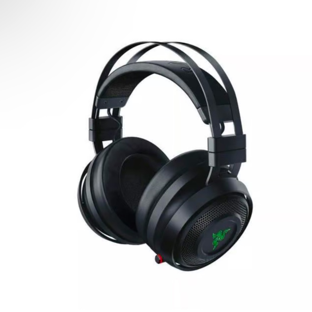 Razer Nari Ultimate Noise cancelling Gaming Headphone